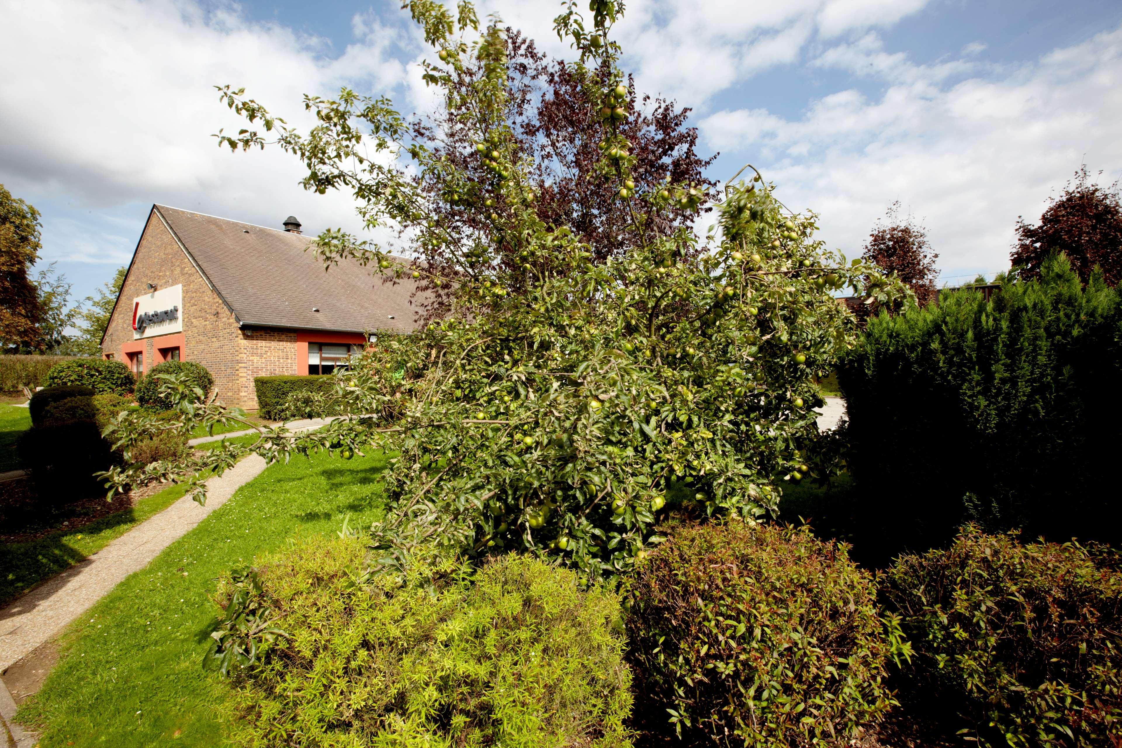 Campanile Rouen Nord - Mont-Saint-Aignan Hotel Bagian luar foto