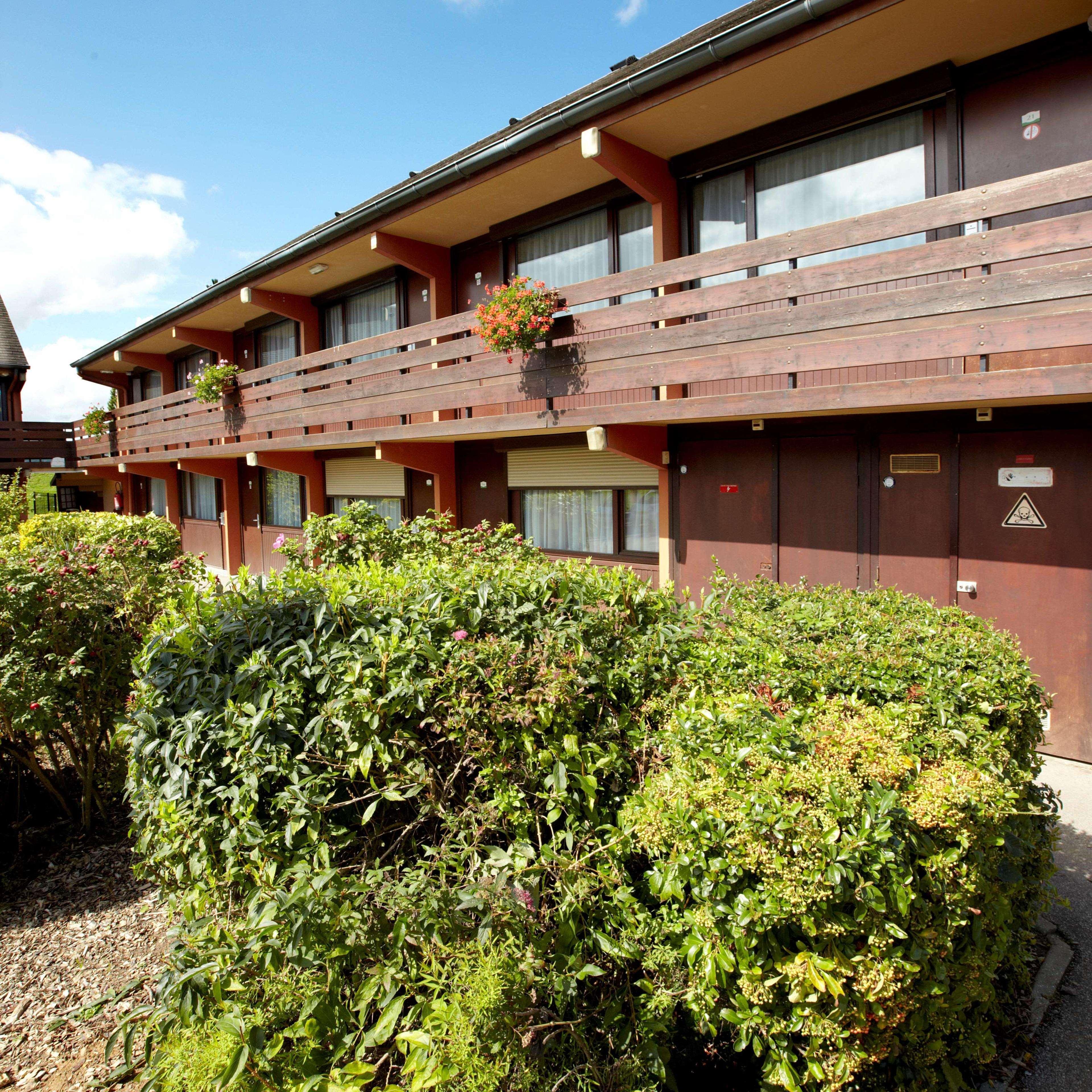 Campanile Rouen Nord - Mont-Saint-Aignan Hotel Bagian luar foto