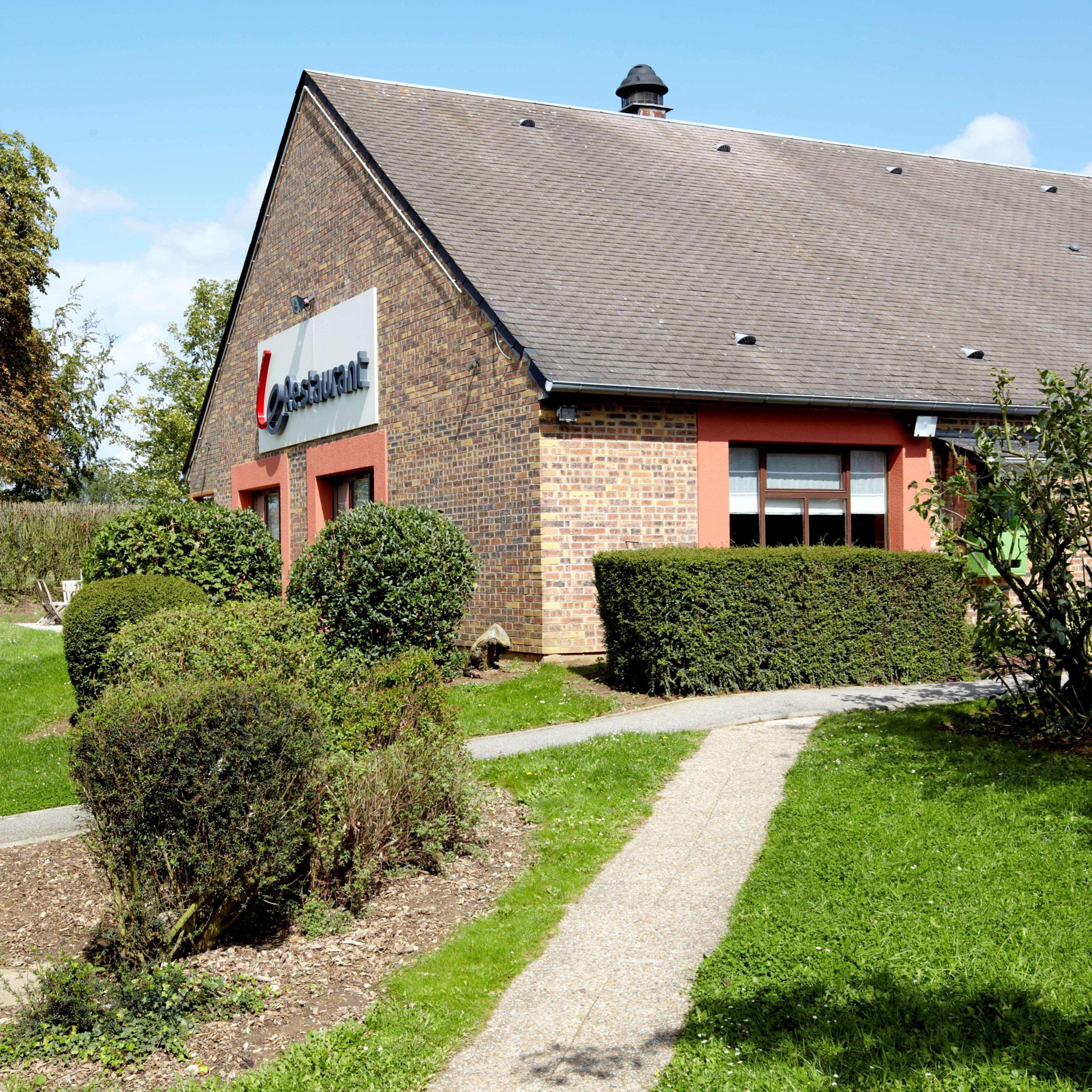 Campanile Rouen Nord - Mont-Saint-Aignan Hotel Bagian luar foto