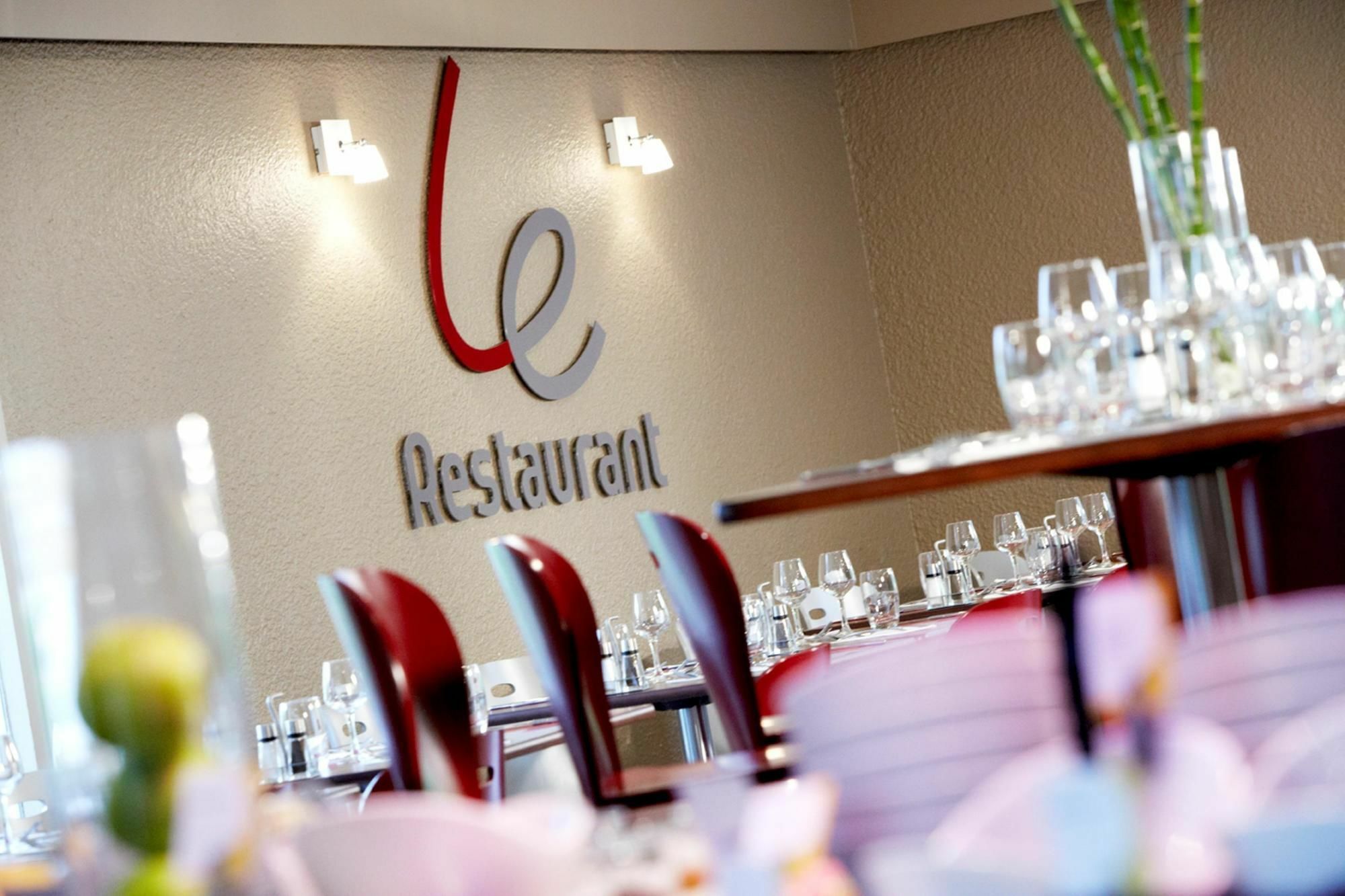 Campanile Rouen Nord - Mont-Saint-Aignan Hotel Bagian luar foto